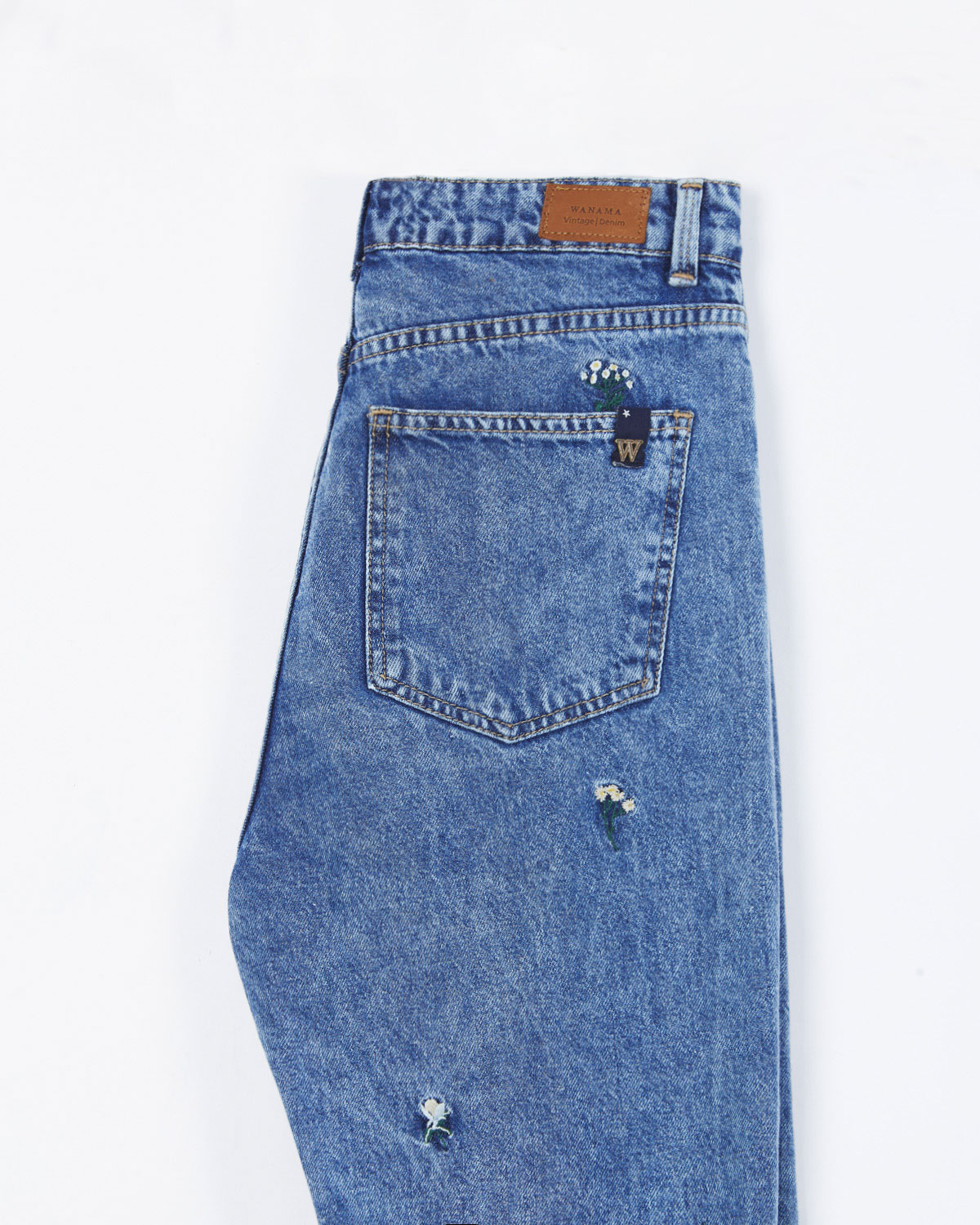 wanama_jean-blossom-used-mid-blue-paul_14-30-2024__picture-55575